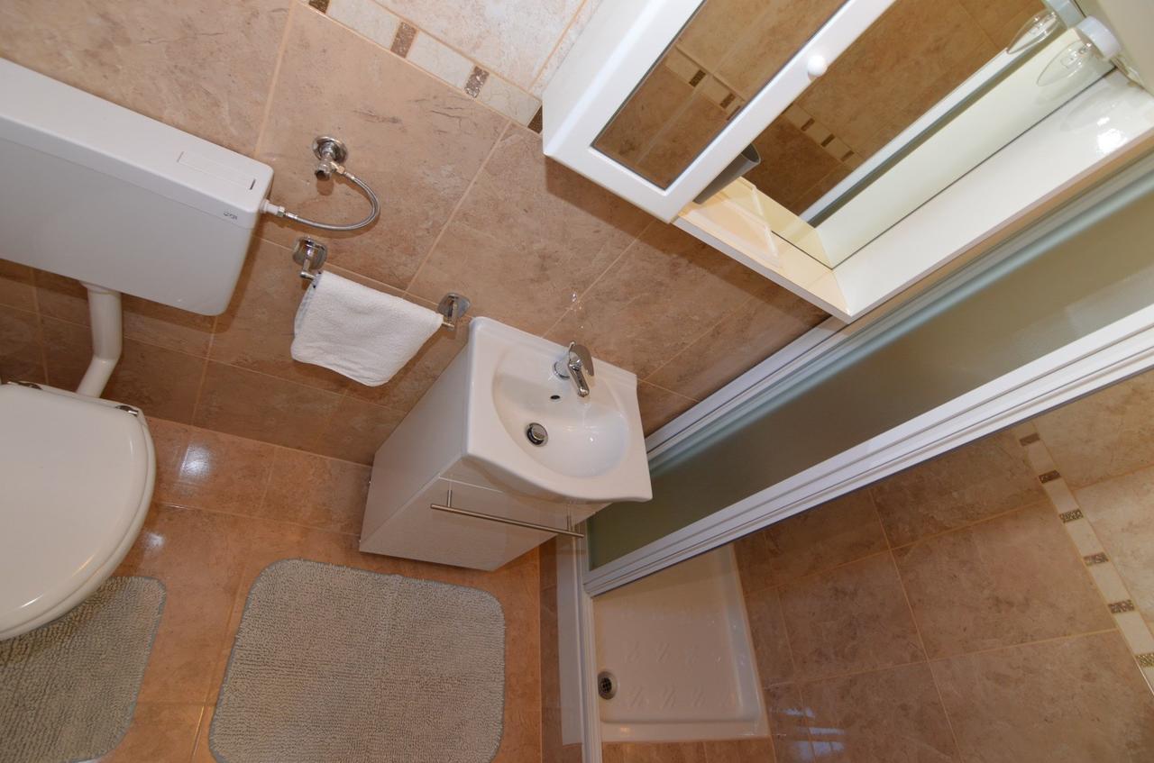 Apartmani Dekovic Materada Πόρετς Δωμάτιο φωτογραφία