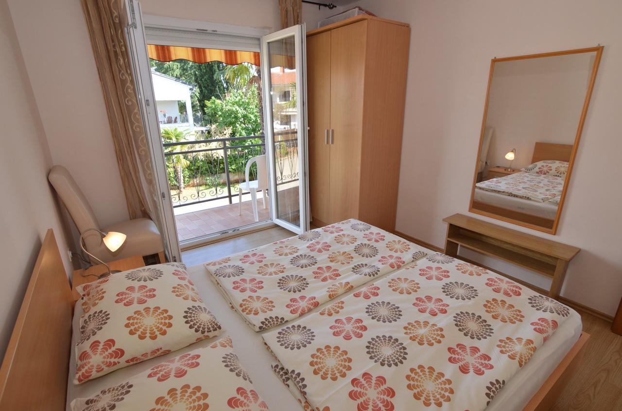 Apartmani Dekovic Materada Πόρετς Δωμάτιο φωτογραφία